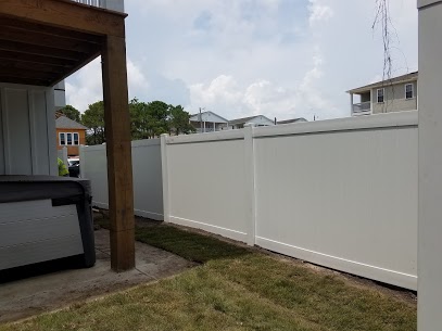 White Vinyl Privacy Fence Installer in Columbia SC
